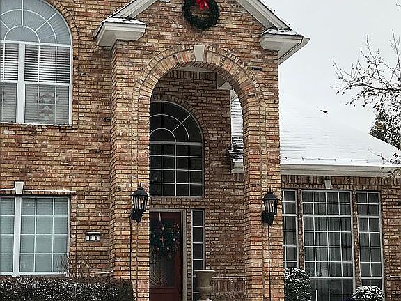 2nd image of 118 N Hardwick Dr
