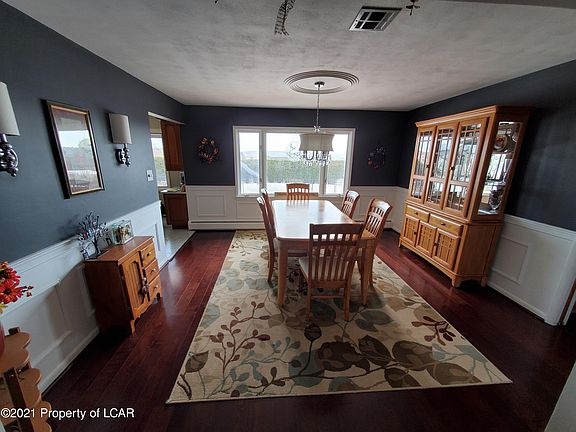 2nd image of 23 Westminster Dr