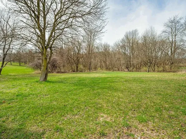 Detroit Rd, Niles, MI 49120