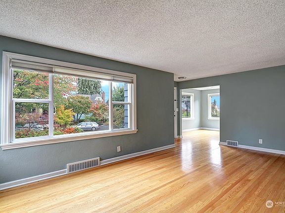 4th image of 7545 Mary Avenue NW