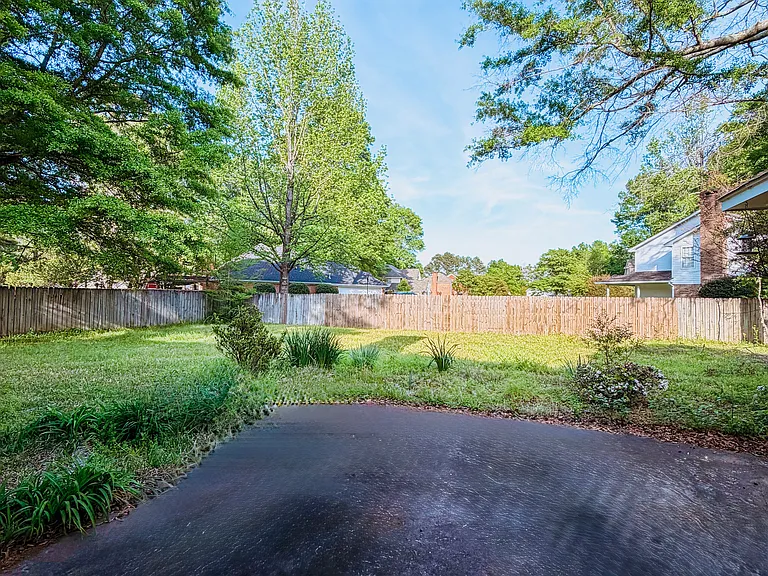 48 Watling Way — Photo 17