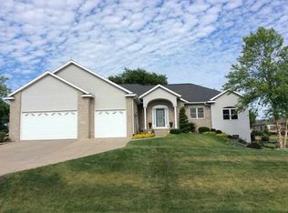 6316 Templeton Ter, Sun Prairie, WI 53590