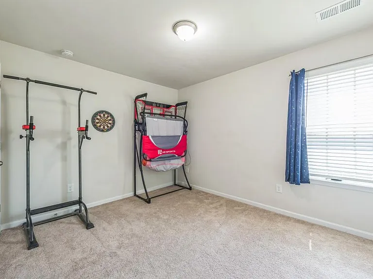 1012 Leland Dr — Photo 36