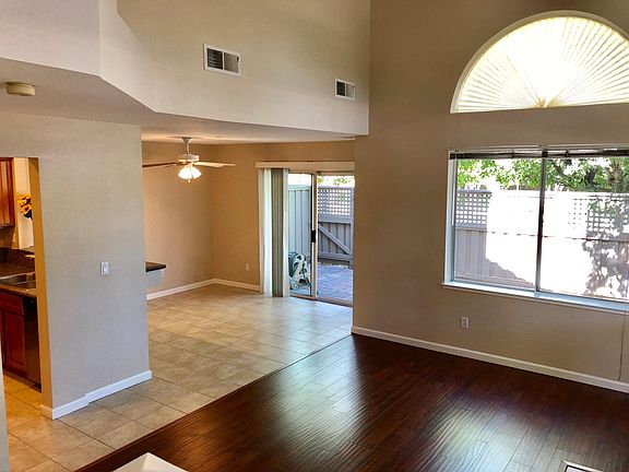 2nd image of 4180 Sophia Way
