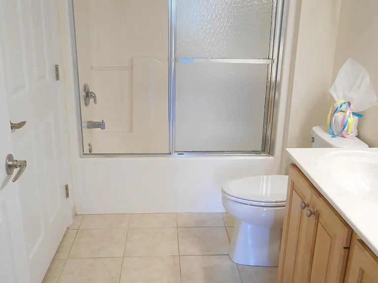 Amberley at Blue Bell Apartments — Photo 51