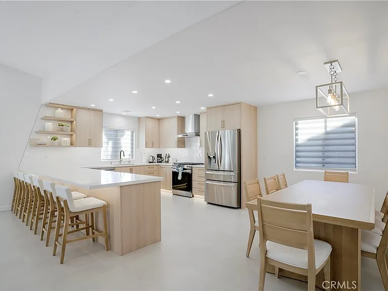 68135 Tachevah Dr — Photo 9