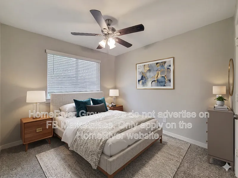 3 bed, 2.0 bath, 2100 sqft, $2,045 — Photo 4