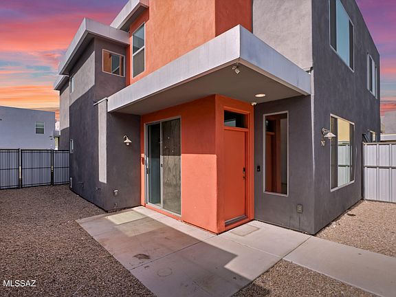 2nd image of 967 E Park Modern Dr