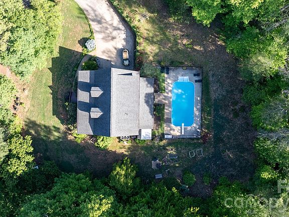 2nd image of 3355 Helton Hartley Pl