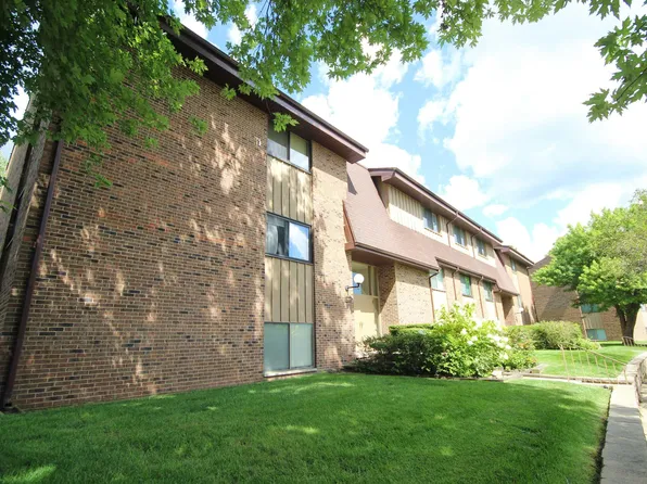1501 Marigold Way APT 302, South Bend, IN 46617
