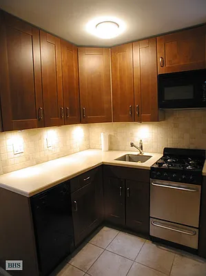 Rented by Brown Harris Stevens | media 7