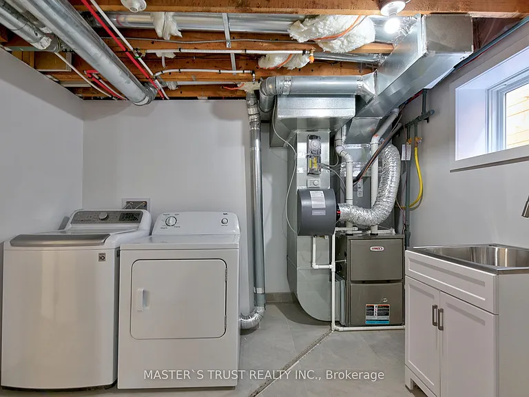 28 Florence Dr #2 — Photo 11
