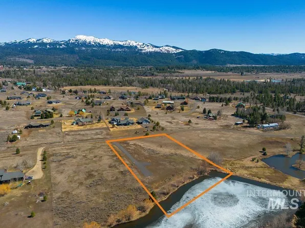 13976 Ramos, McCall, ID 83638