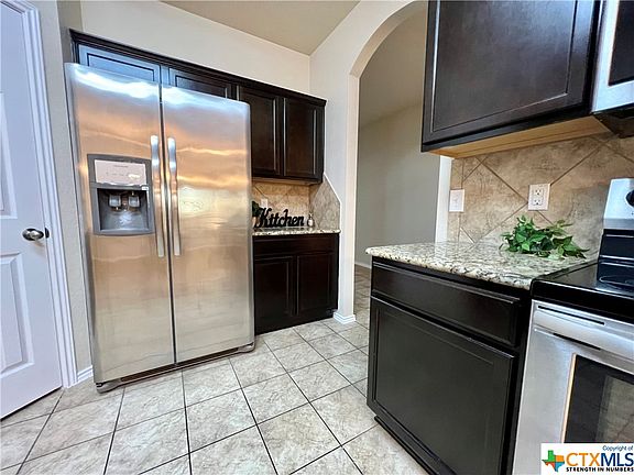 3rd image of 1520 Shims Blvd
