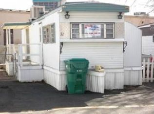 390 Gentry Way TRLR 32, Reno, NV 89502