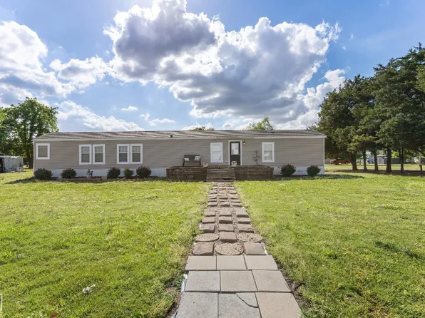 (undisclosed Address), Black Oak, AR 72414