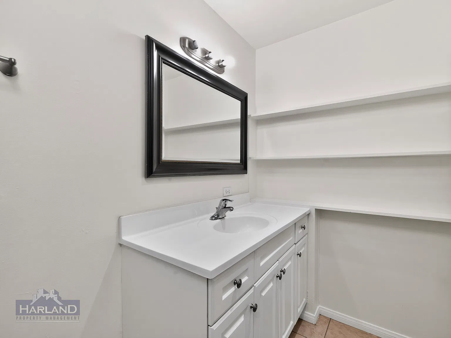 640 E. 16th St. - A51-A72 — Photo 4