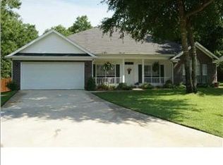 28950 Canterbury Rd, Daphne, AL 36526