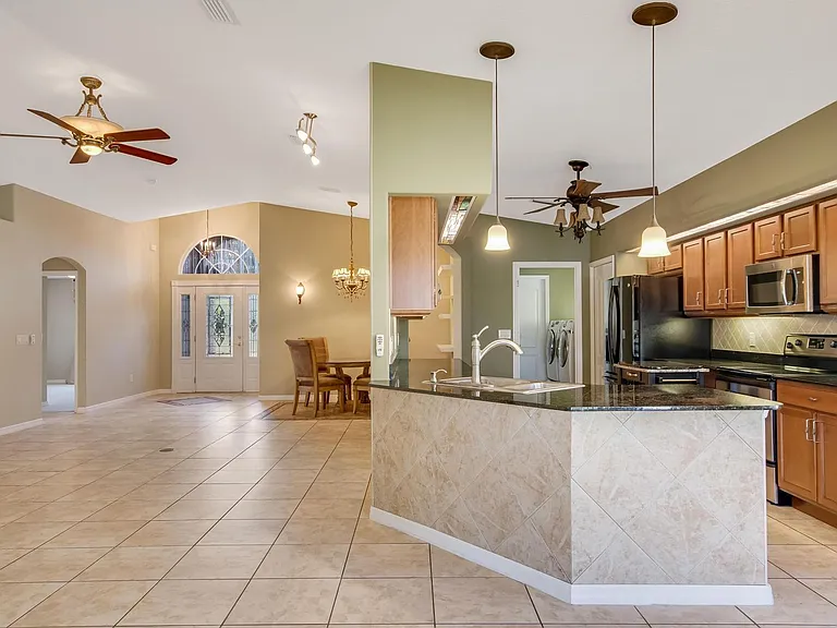 70 Cochise Ct — Photo 34