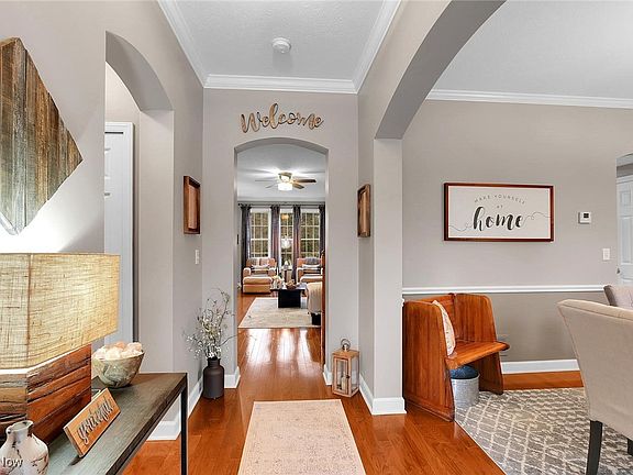 3rd image of 4869 Highland Place Ct