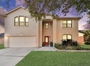 16319 Autumn Leigh Dr, Houston, TX 77083