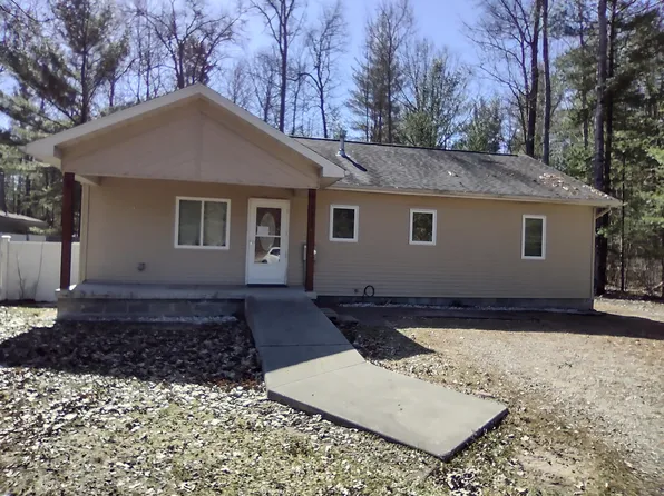 8615 W Emery Rd, Houghton Lake, MI 48629