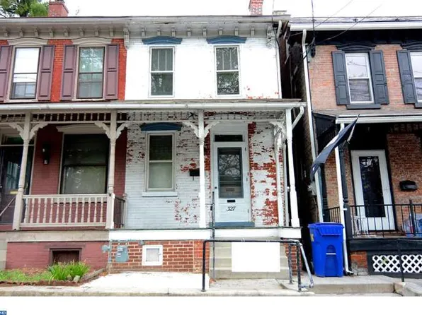 327 W Penn Ave, Wernersville, PA 19565