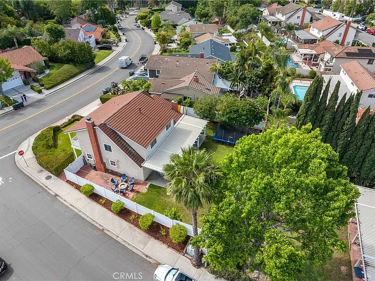 24935 Spadra Ln — Photo 49
