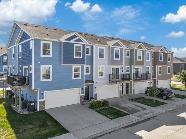 2502 NW Lois Ln, Ankeny, IA 50023