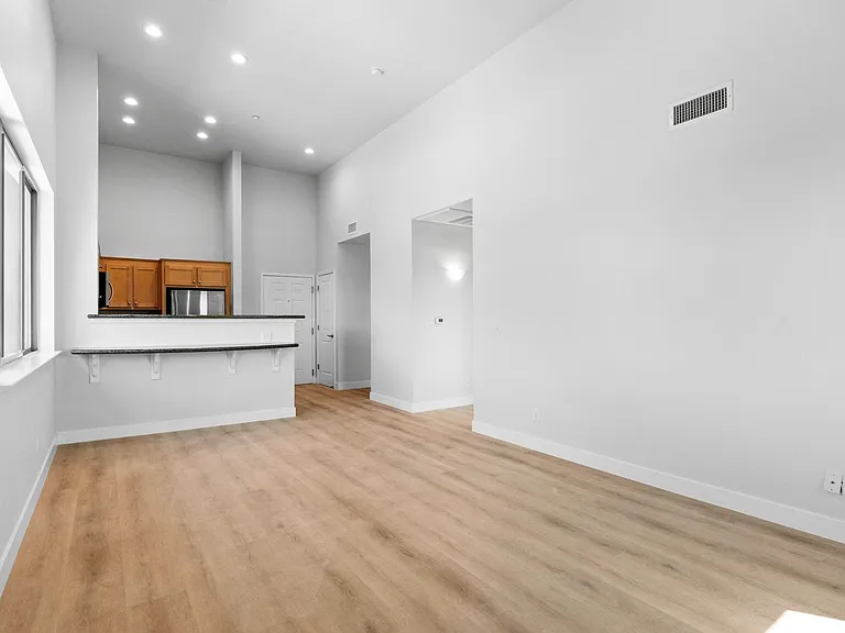 21 N 2nd St #411 — Photo 5