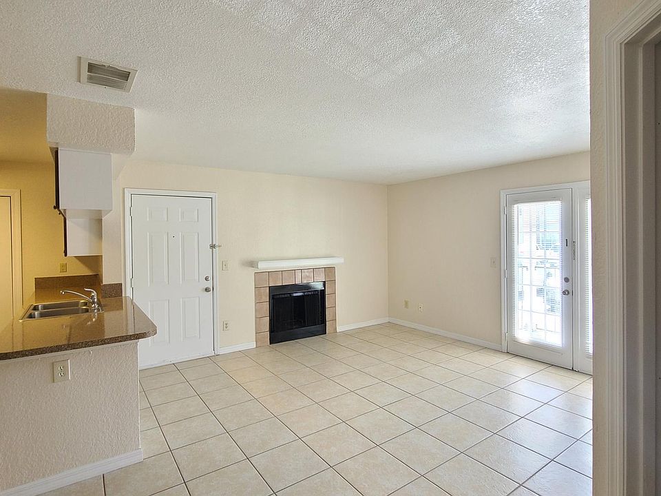 1st image of 2550 N Alafaya Trl #3