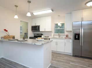 16 Pond Creek Rd, Crestview, FL 32539