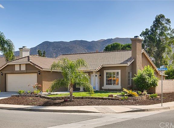 2nd image of 19415 Sweetwood Ln