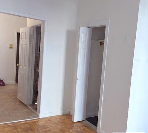 2nd image of 407 W 50th St APT 7