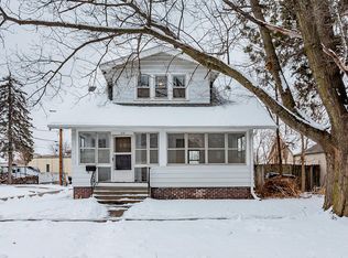 318 7th St, Ames, IA 50010