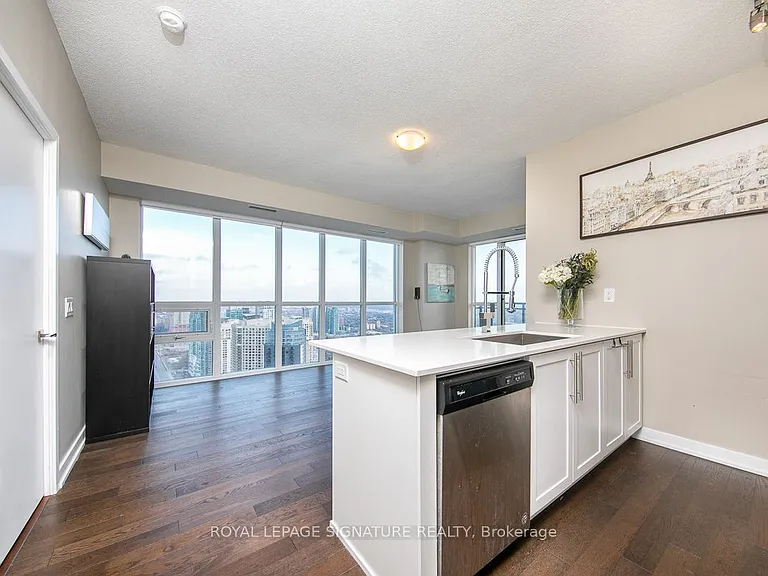 4011 Brickstone Mews #4007 — Photo 2