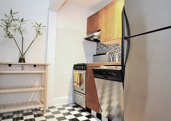 Rented by Corcoran | media 57