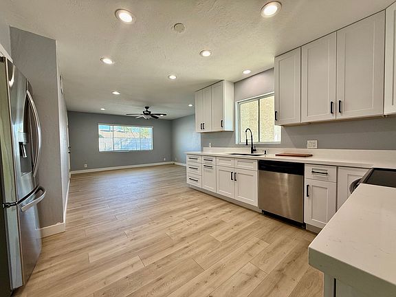 3rd image of 2845 N 81st Way