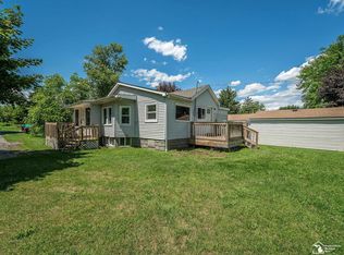 13054 Race St, South Rockwood, MI 48179