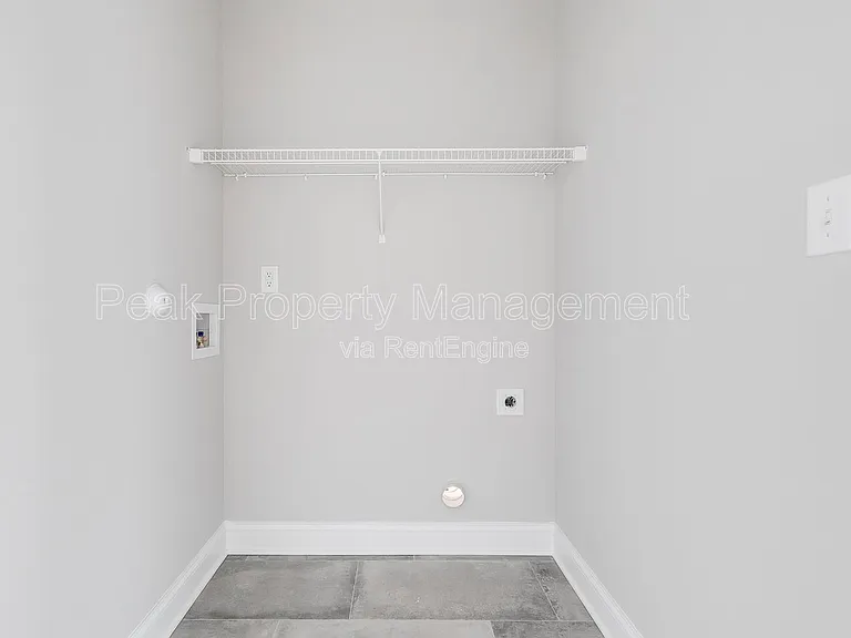 3204 Delaware Ave — Photo 20