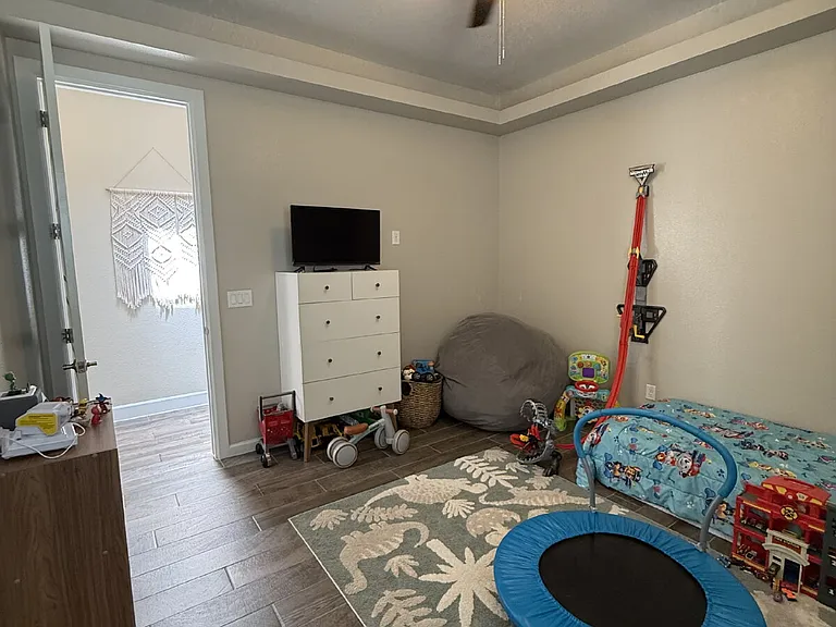 1732 Eased St — Photo 19