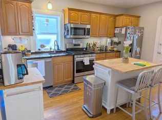 5 Florence Ter #1, Somerville, MA 02145