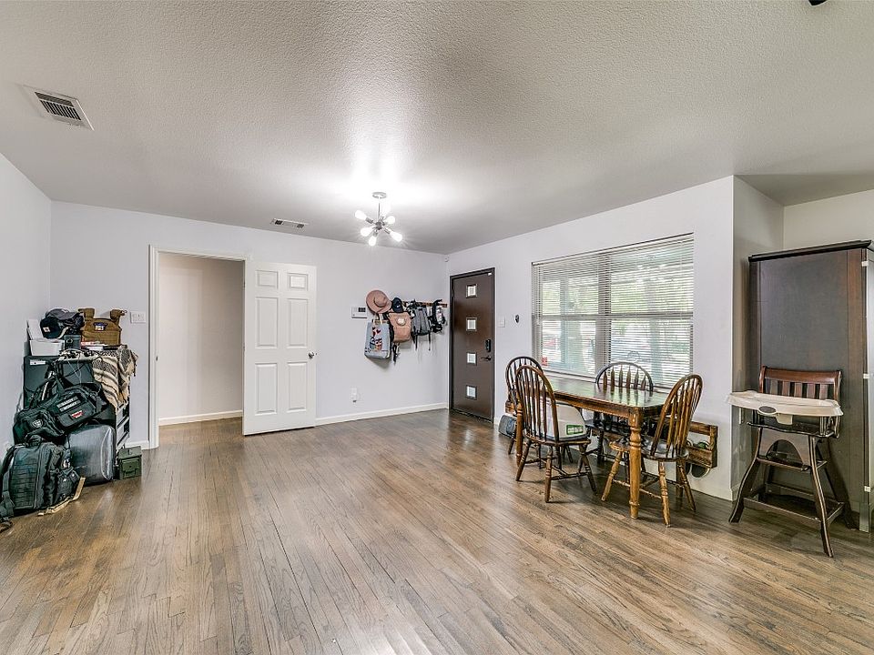 3504 Kingsford Ave Dallas, TX, 75227 Apartments for Rent Zillow