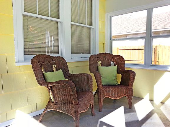 3rd image of 2402 Delaney Ave