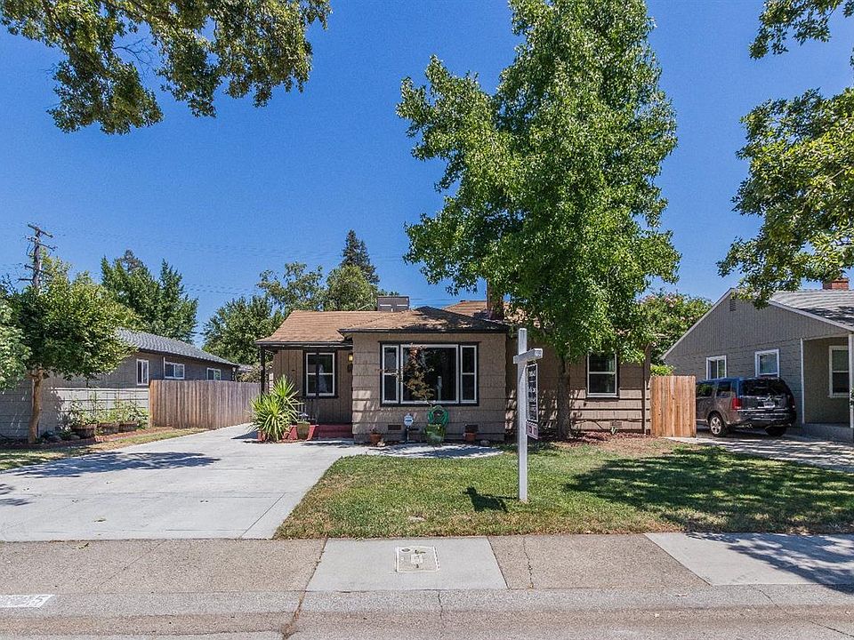1st image of 4625 62nd St