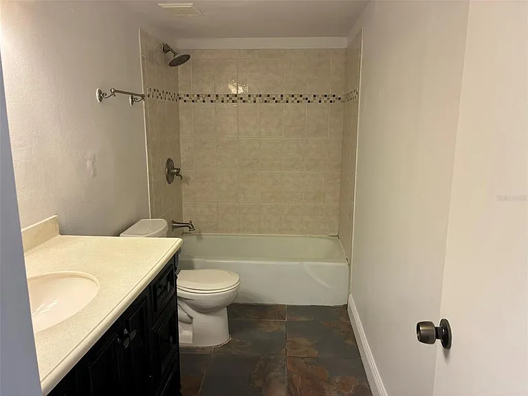 1944 Conway Rd #4 — Photo 12