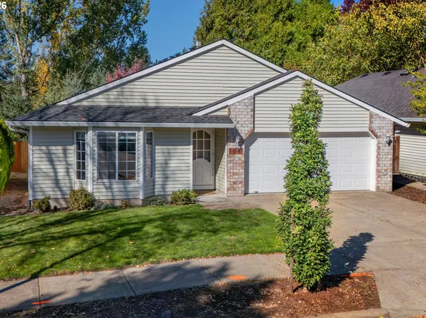21181 SW Houston Dr, Sherwood, OR 97140
