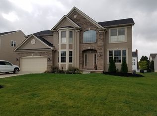 5018 Woodcliff Cir, Brunswick, OH 44212