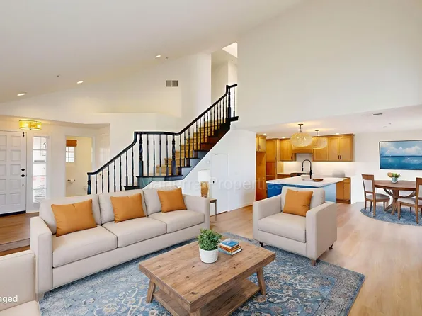 286 Carefree Ln, Costa Mesa, CA 92627