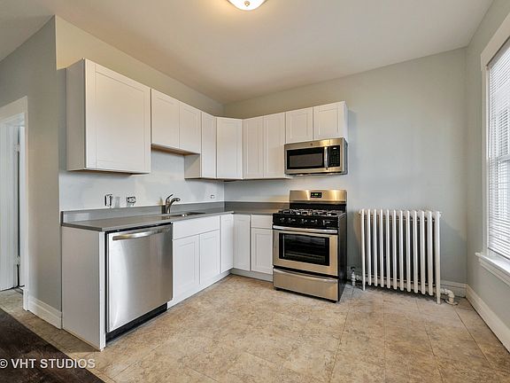 5th image of 4107 W Newport Ave #2